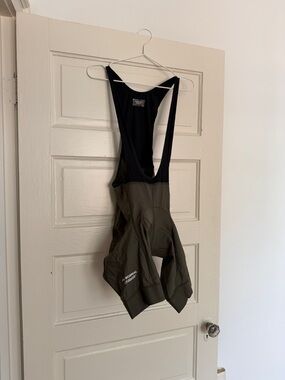 Pas Normal Studios Essential Bibs